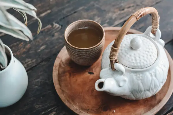Who a pottery retreat is suited for