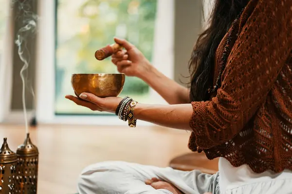 Tagesablauf eines Vipassana-Retreats