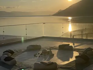 Soul Diving - Evia Ocean Escape September Edition - • Breathwork • Kickboxing Fitness • Deep Dive Coaching 