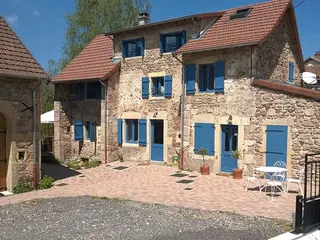 A Creative Getaway in Burgundy