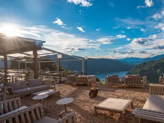 5-Day Yoga, Reiki, and Transformation Retreat on Lake Lugano / Ticino