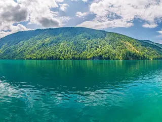 Exclusive Slow Intimacy Couples Retreat at Lake Weissensee – Carinthia