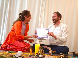 200h Yogalehrer Ausbildung an der Donau - Hatha und Kundalini Yoga