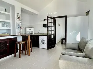 Private One Bedroom Apartment