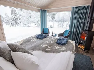 Private Lake View Cabin